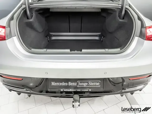 Mercedes-Benz EQE 350