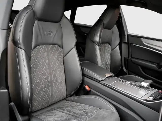 Audi S7
