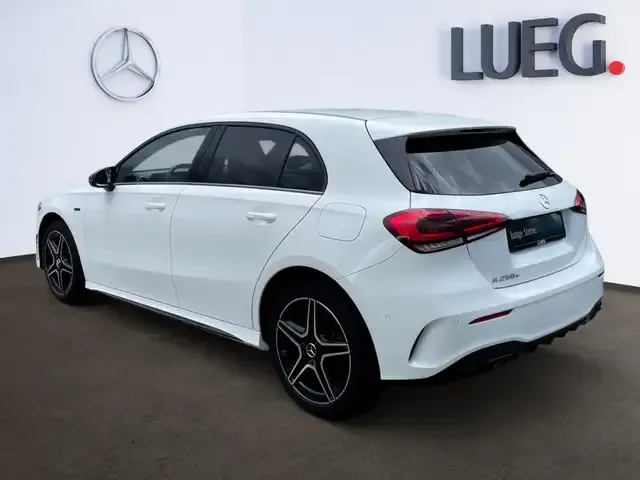 Mercedes-Benz A 250