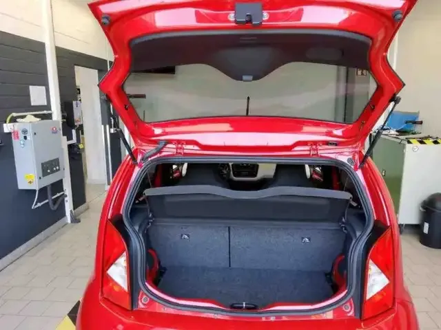 SEAT Mii