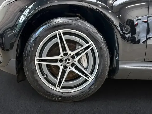Mercedes-Benz EQC 400