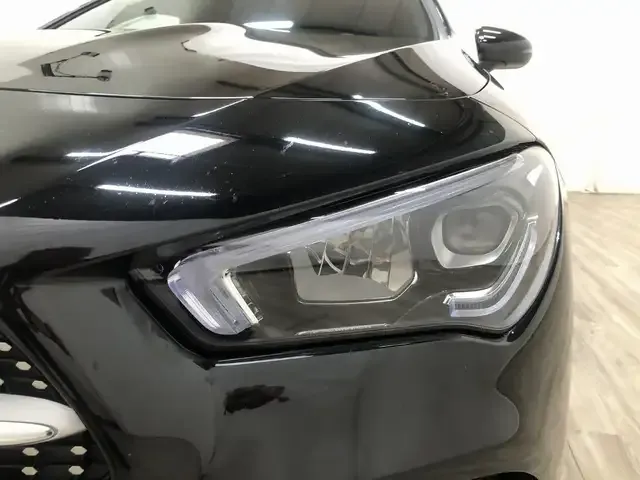 Mercedes-Benz CLA 220