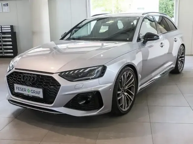 Audi RS4