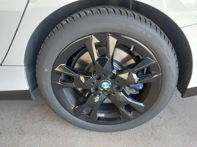BMW 235