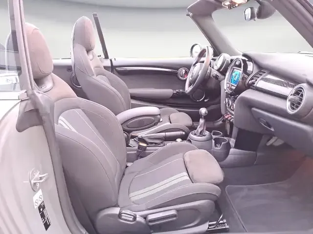 MINI Cooper S Cabrio