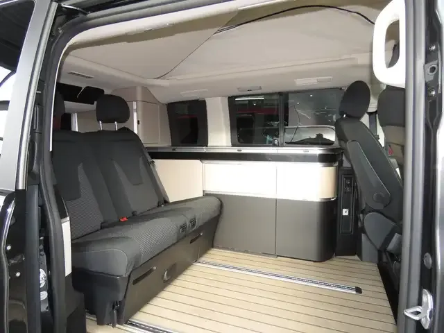 Mercedes-Benz Marco Polo