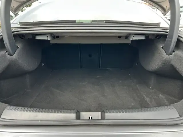 Mercedes-Benz CLA 220