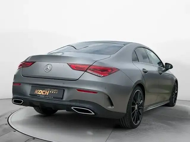 Mercedes-Benz CLA 220