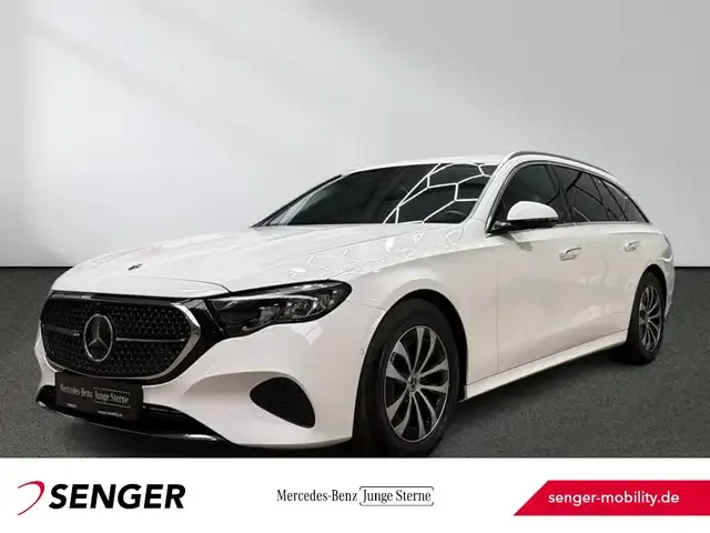 Mercedes-Benz E 200