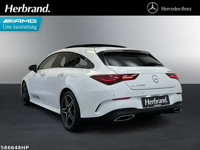Mercedes-Benz CLA 200