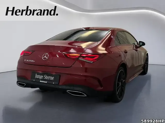 Mercedes-Benz CLA 250