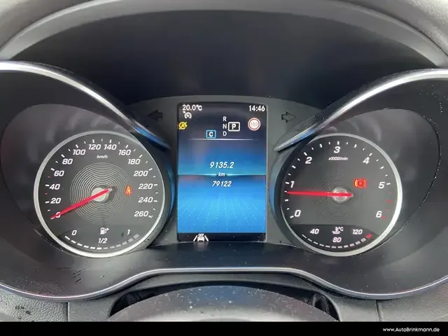 Mercedes-Benz C 220
