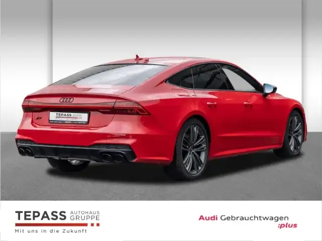 Audi S7