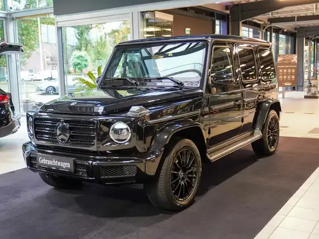 Mercedes-Benz G 500