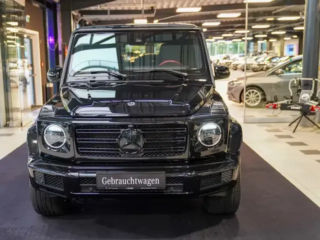 Mercedes-Benz G 500