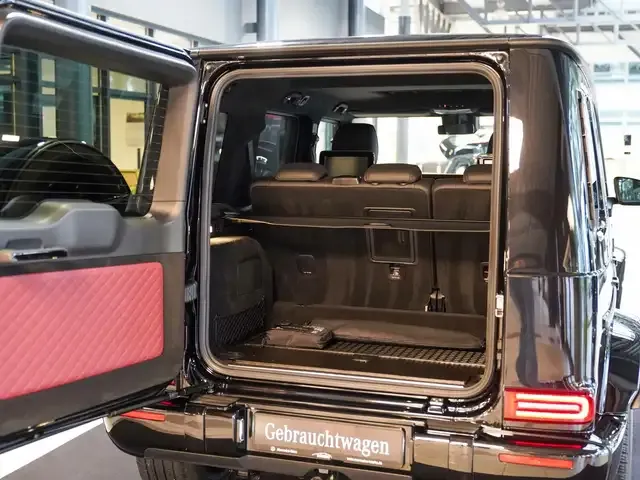 Mercedes-Benz G 500