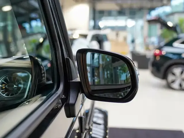 Mercedes-Benz G 500