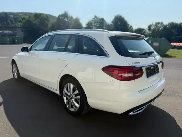 Mercedes-Benz C 200