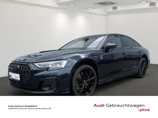 Audi S8