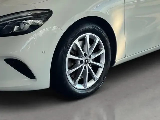 Mercedes-Benz B 250