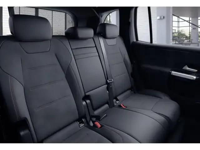 Mercedes-Benz GLB 250