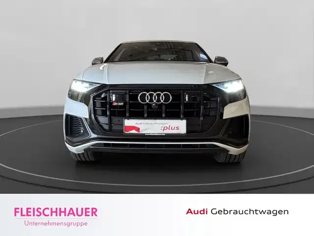 Audi SQ8