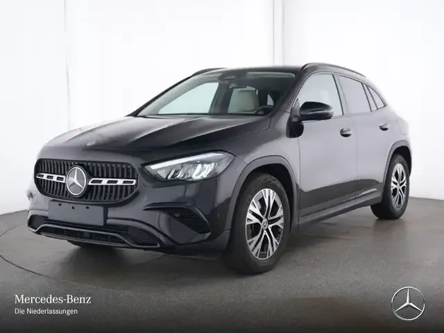 Mercedes-Benz GLA 180