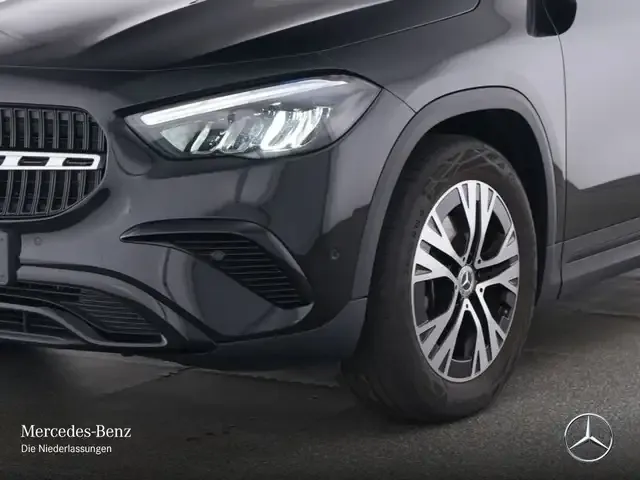 Mercedes-Benz GLA 180