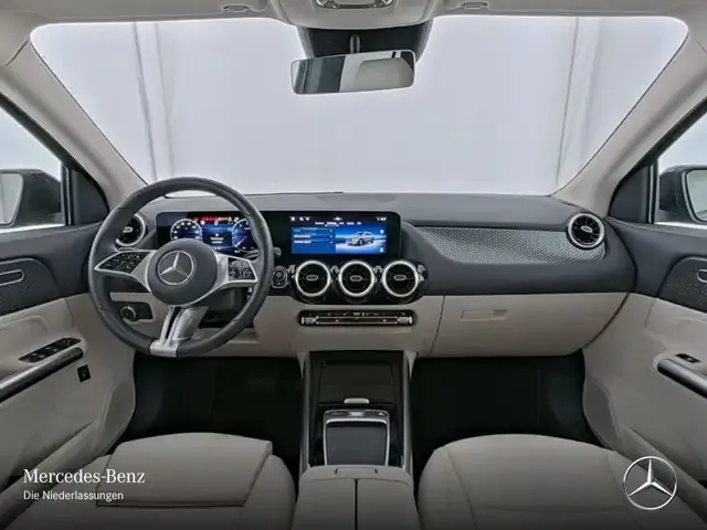 Mercedes-Benz GLA 180