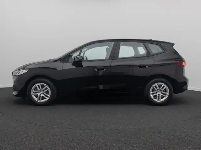 BMW 216