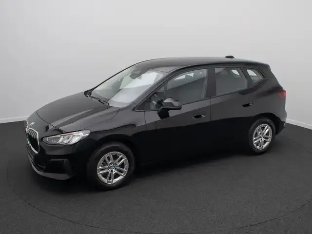 BMW 216
