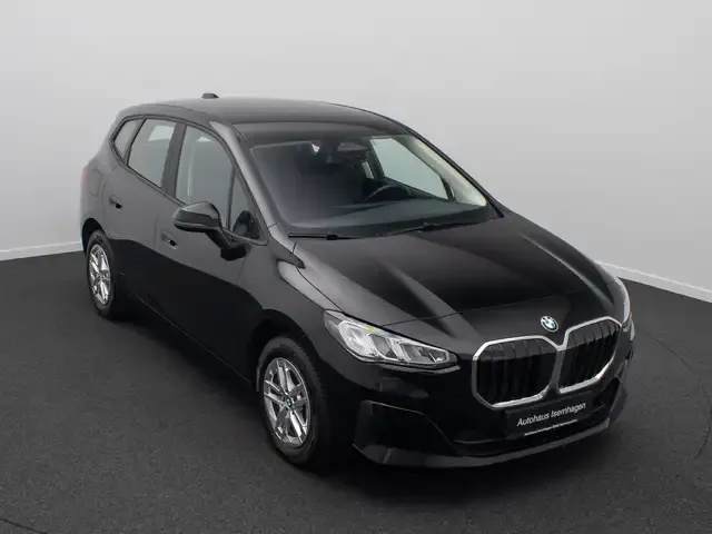 BMW 216