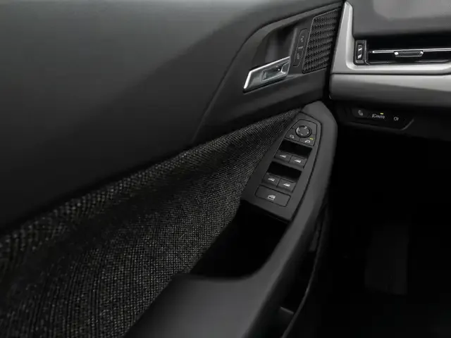BMW 216