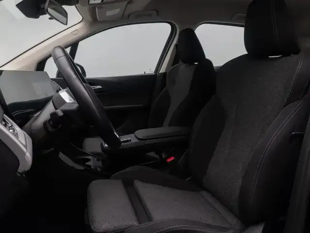 BMW 216