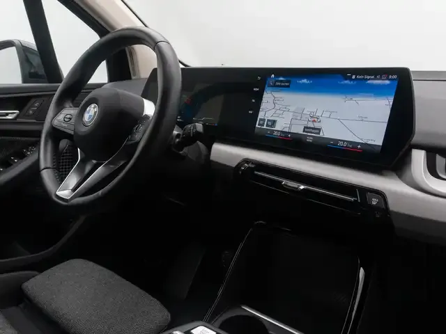 BMW 216