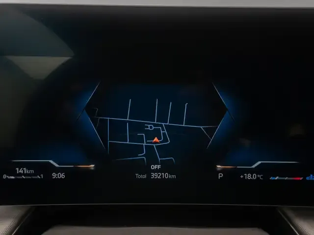 BMW 216