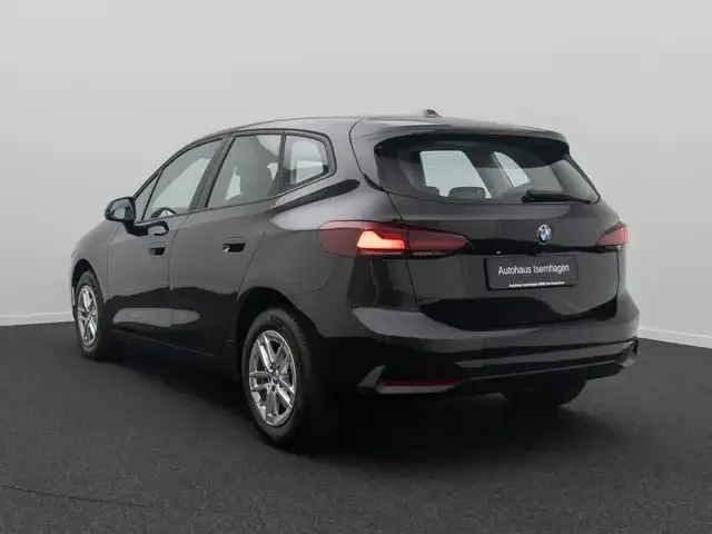 BMW 216