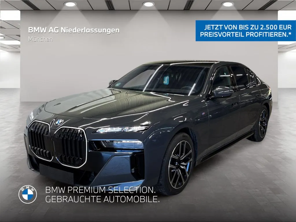 BMW 740