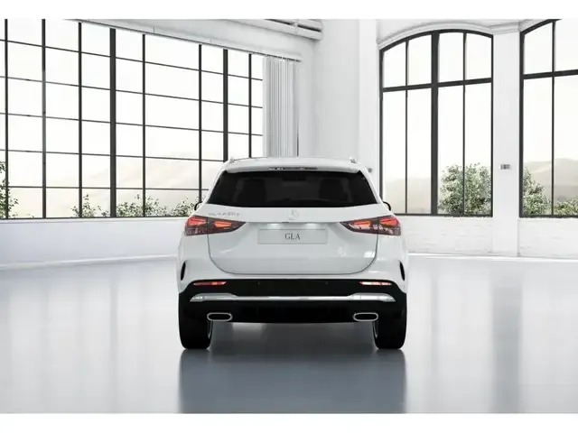 Mercedes-Benz GLA 250