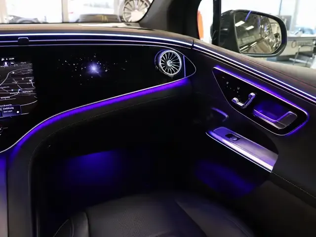 Mercedes-Benz EQE SUV