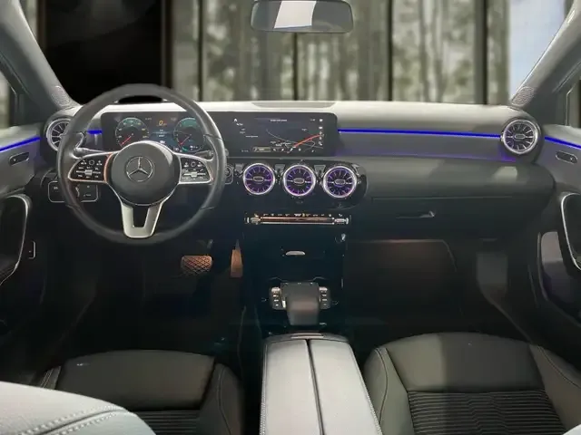 Mercedes-Benz A 250