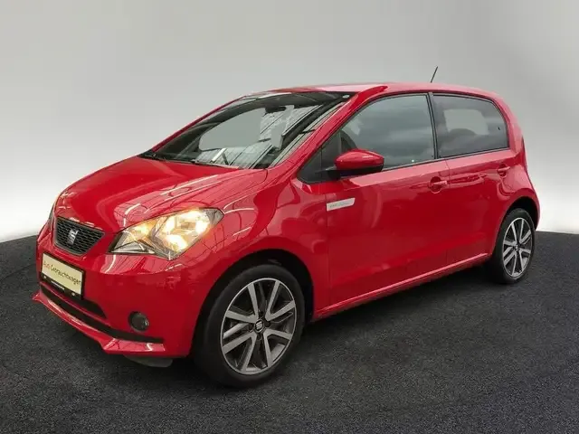 SEAT Mii