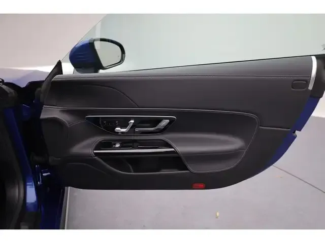 Mercedes-Benz SL 43 AMG