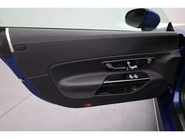 Mercedes-Benz SL 43 AMG