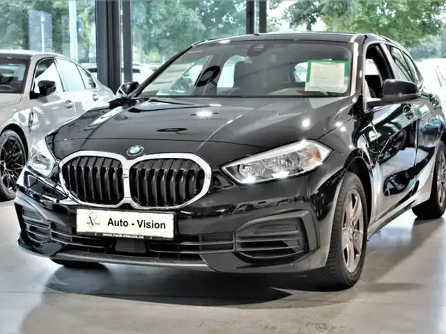 BMW 118