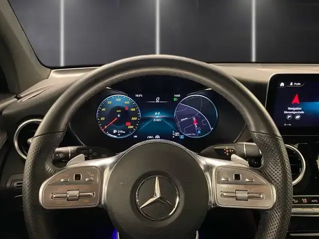 Mercedes-Benz GLC 220