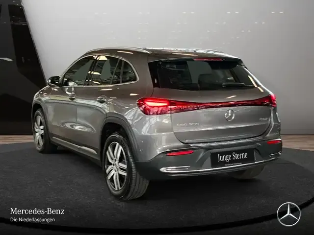 Mercedes-Benz EQA 300