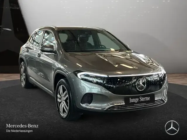 Mercedes-Benz EQA 300