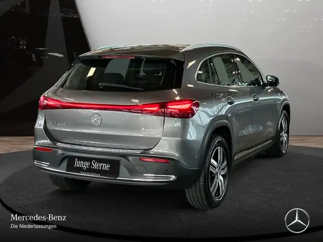 Mercedes-Benz EQA 300
