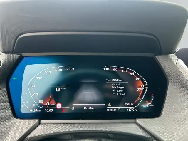 BMW 235